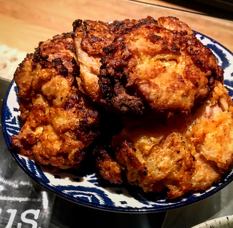 Nashville-style hothothot fried chicken {just like Howlin’ Ray’s)
